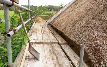 advantages of Stanstead thatch roofing